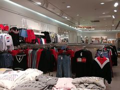 -H&M(华润万象城店)