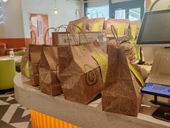 -油梨树 AVOCADO TREE(亮马桥店)