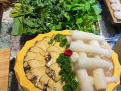 -慢丽江·云南野生菌土鸡锅(西山店)
