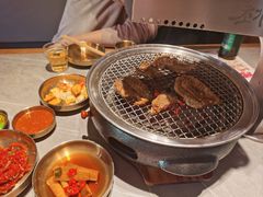 -草家酱蟹炭火烤肉店(珲春南路一店)