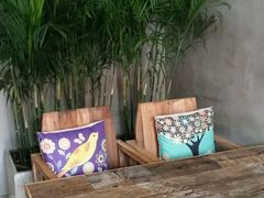 -HIGH FIVE哈福手工汉堡(桂林路店)