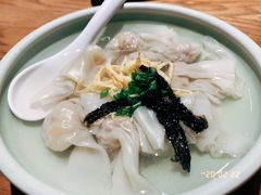 招牌鲜虾小馄饨-苏小柳手工点心(人民广场分院)