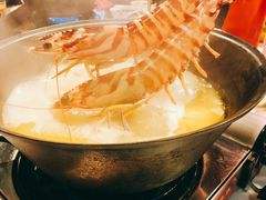 -鲜入围煮花胶鸡海鲜火锅