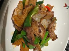 -渔语鱼新川菜Bistro(万象天地店)