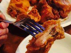 -BHC炸鸡(明洞总店)