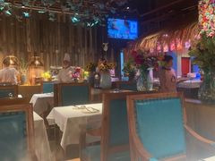 -领鲜活海鲜榴莲自助火锅(东门店)