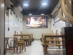 -朱大嘴肥肠血旺(福字街店)