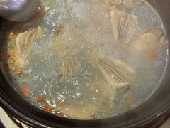 -濠轩阁特色生蚝火锅(水湾路店)