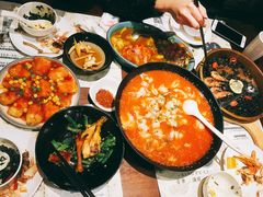 -幸福里音乐酒吧餐吧(朗臻新天地店)