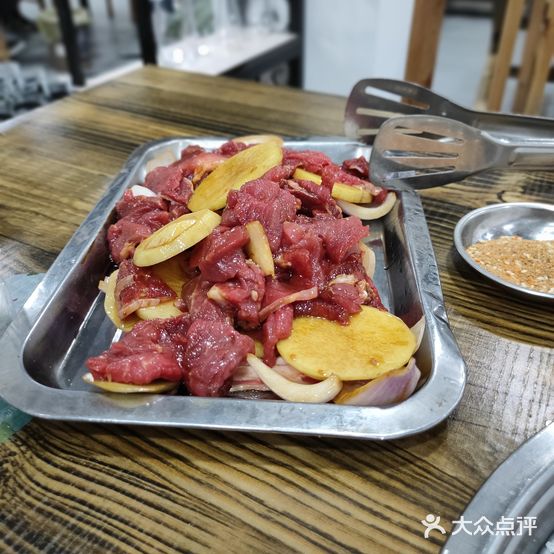 东哥烤牛肉(义乌街店)