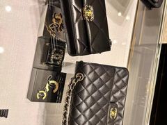 -CHANEL(恒隆广场店)