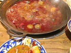 -旧街市鲜货老火锅(大光路店)