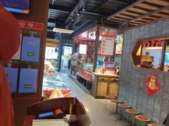 -魏铭鱼头捞饭(晋阳路店)