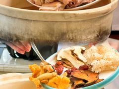 -茂名熹龙国际大酒店(人民广场高铁站店)