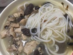 -文山荷鲜居(翠湖店)