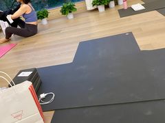 -证大大拇指广场(芳甸路店)