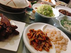 -品悦酒店(三林古镇店)