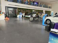 -比亚迪上海弘仁4S(杨浦店)