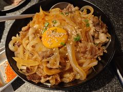 -英雄广场