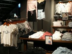 -Abercrombie & Fitch(天环广场店)