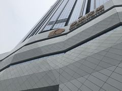 门面-瑞幸咖啡(绿地锦峰大厦店)