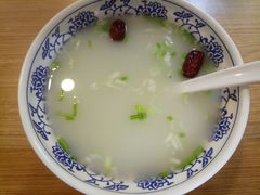 -大耳公曹氏驴肉包子铺(三八店)