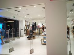 -优衣库(苏州天虹CCMall石路店)