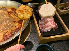 -湊湊火锅·茶憩(打浦桥日月光店)