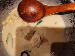 -吃饭皇帝大土家民族菜(正大广场店)