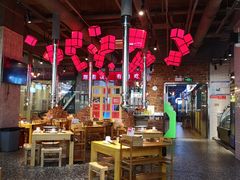 大堂-么肆烤肉·中式自助·烤肉大排档(街道口季佳PAI店)