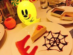 -WOLFGANG PUCK KITCHEN & BAR(迪士尼小镇店)