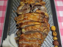 馕坑烤羊腿-西域阿里马新疆菜·清真(桂花路店)