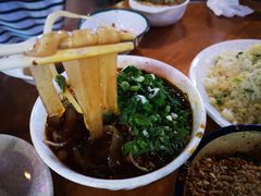 燥起来的火锅粉-搓火大都会(广安门总店)