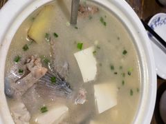 -醉美东江·三文鱼·烧鸡公