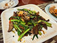 回锅牛肉-新疆伊宁远征餐厅
