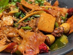 -风光老灶麻辣香锅(大成路翠微百货店)