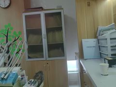 -上海仁爱医院口腔科 · 种植