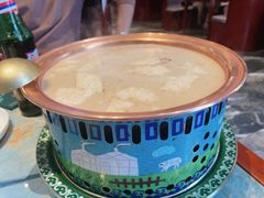 锅奶茶-哈啾嗨·新概念蒙餐(红星新城店)