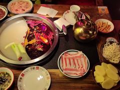 -山城棒棒军手作火锅·天花板手撕水牛鲜毛肚(北京店)