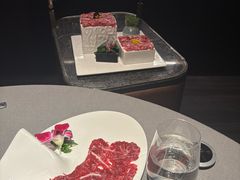 -左庭右院鲜牛肉火锅黑金店(陆家嘴中心店)