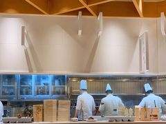 面包甜点陈列柜-关东小磨东北菜(漕河泾印象城店)