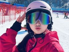 -亚布力新体委滑雪场
