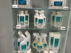 -福奈特洗衣·洗鞋·奢侈品护理(东建路店)
