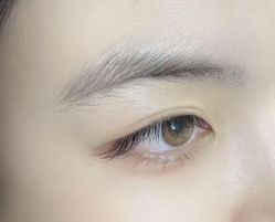 -爱美睫美甲会馆
