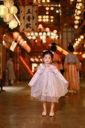 -支流映画摄影·汉服妆造跟拍(本宫来了银泰店)