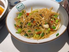 -费大厨辣椒炒肉(通州万达店)