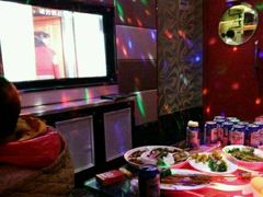 -百威KTV(恒福路店)