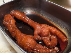 弄堂里的卤鸡爪-弄堂里·寻味杭州(湖滨银泰in77C区店)