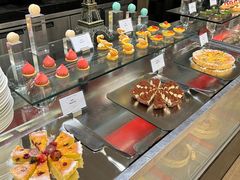 -圣丰索菲特·2 On 988 Café 自助餐厅