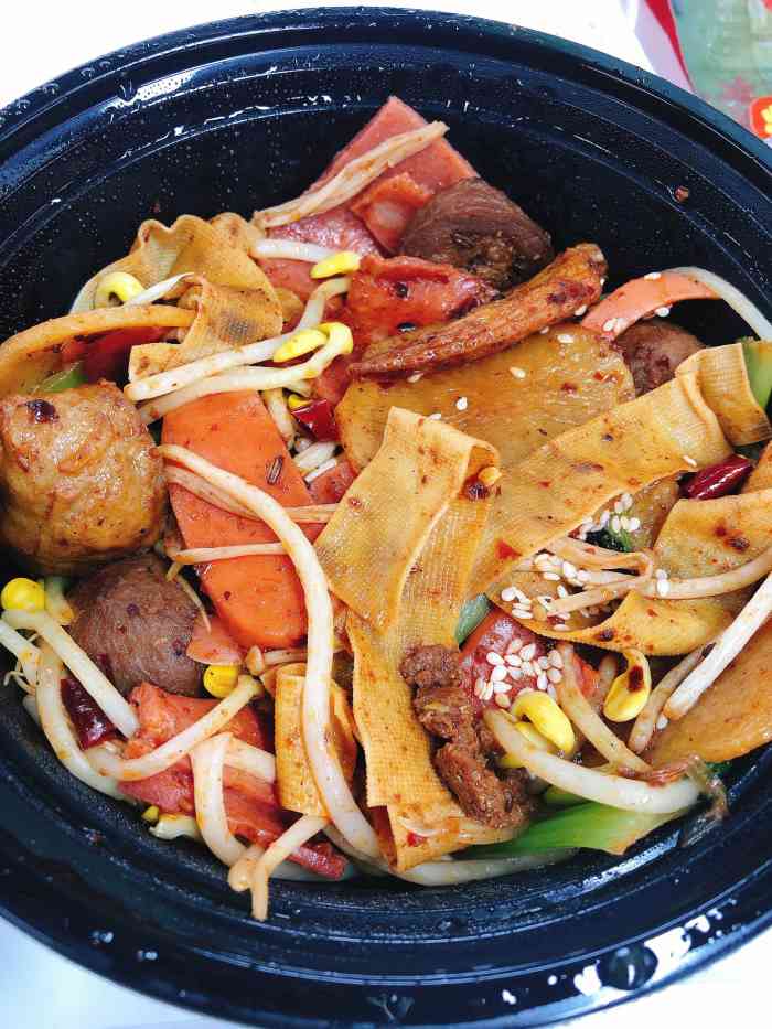 传世麻辣香锅(星耀城店)-"虽然等了一个小时的外卖,但是刚刚好下班走.